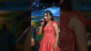 Download lagu Adella#Devinta adella#bunga pengantin#shortvideo mp3