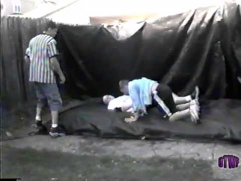 Gino Fantastico vs. Tiny (Wednesday Night Maddness 5-10-2000)