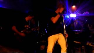 CAMINANTE NOCTURNO - sucio y desprolijo - 29-08-2015