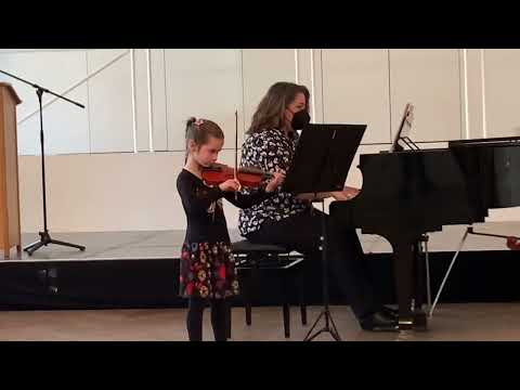 Edward Elgar, Six Very Easy Pieces op.22, No. 4 Andantino - Lara Finzel (7 years)