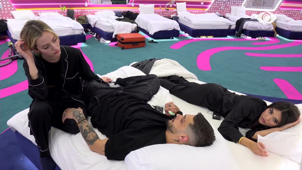 “O ordiner, ti do fëlliqesh…”/ Selin debaton me Rogertin