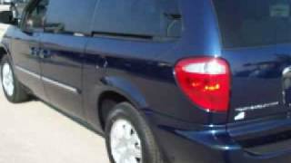 preview picture of video '2005 Chrysler Town & Country Milwaukee WI 53224'