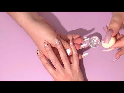 HOW TO: Heart Pride Nails