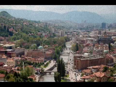 Sarajevo, New York, Roma - Emir & Frozen Camels