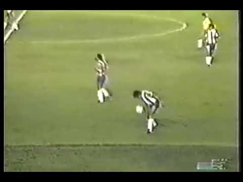 Copa América 1989: Brasil 3-0 Paraguay (14/07/1989). Narración en inglés.