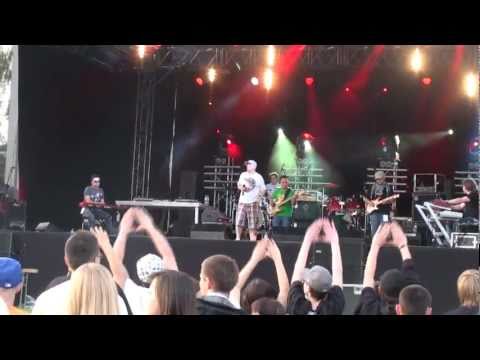 Eskaubei & Funky Flow - Next Movement (The Roots cover) + medley (Live on Juwenalia, Rzeszow 2011)