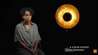 Malika GUESARAOUI : quand l'art de la comédie panse les plaies de l'hôpital dans « A Cœur Ouvert »