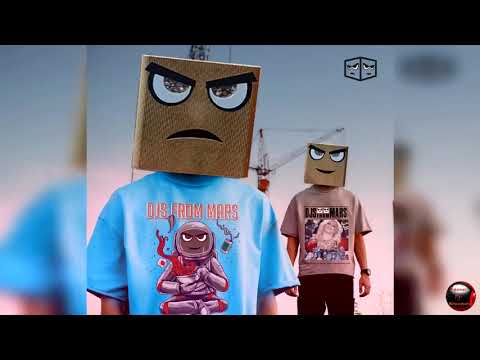 Britney Spears Vs Coldplay - Hold It Against Me Vs Clocks (Djs From Mars Bootleg Remix)