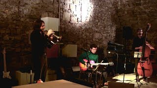 Chitarrista/cantante classico/flamenco/pop. La magia della chitarra