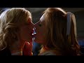 Samara Weaving Y Bella Thorne 13 10 2017 HD