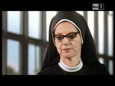 Un Ciclone in Convento -- 5x02 - Una Nuova Immagine 1/3