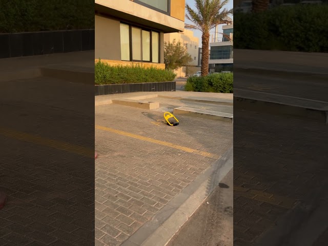 حاجز مواقف السيارات الالكتروني