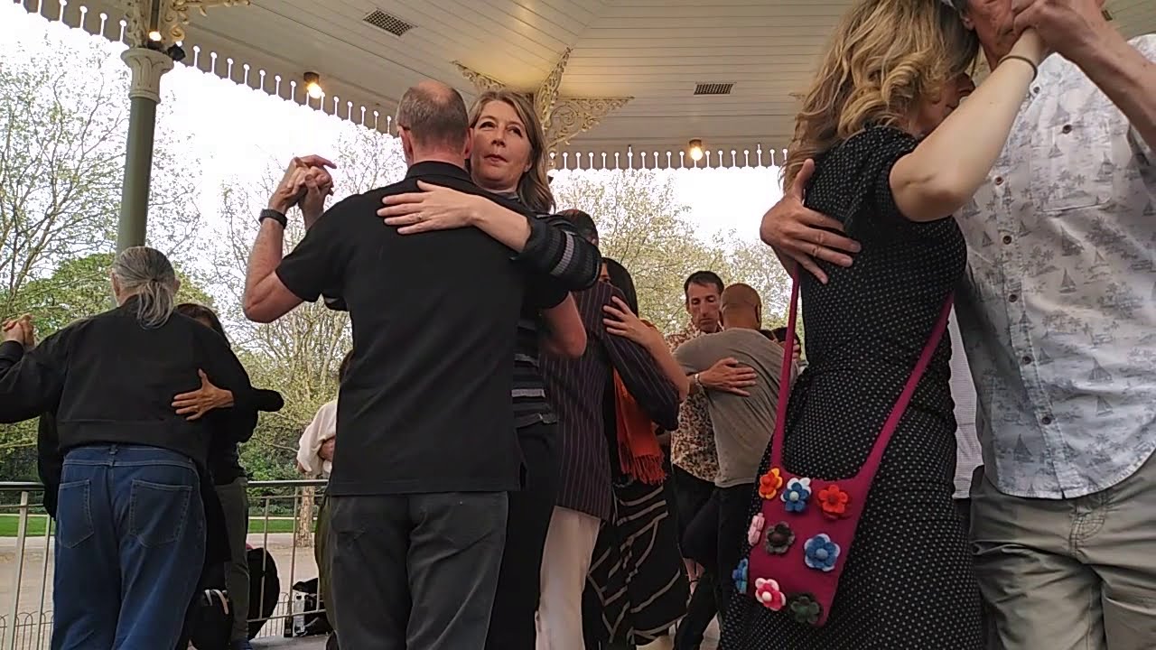 A Tango Tanda at Hyde Park Milonga 190422.2