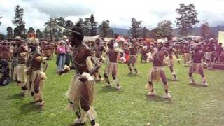 preview picture of video 'Goroka Show'