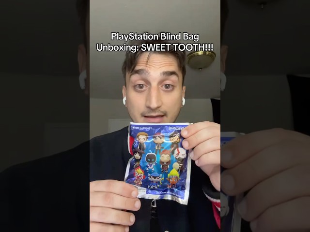 Vídeo relacionado con Juego de Cartas en Caja de Metal Sony PlayStation - PS5 (6cm x 9cm)