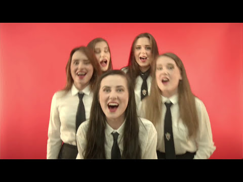 Mafia Corner & Stylo - Močila Konope