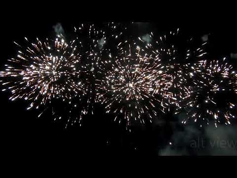 Dominator PFX30FR-WS white strobe finale box