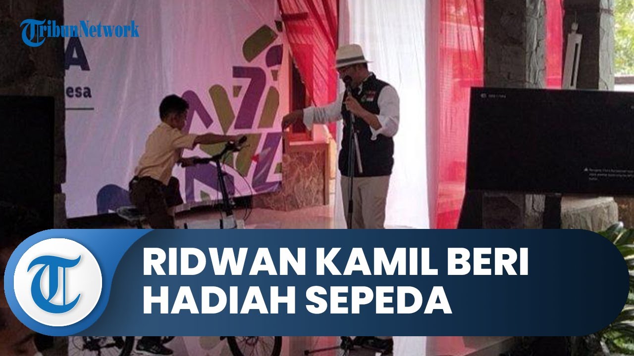 Momen Gubernur Ridwan Kamil menantang siswa SD membaca Surat Al-A’la dan langsung diberikan sepeda