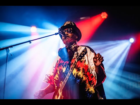 13. Dresdner Neujahrssingen - Johnny WInter "Be Careful With a Fool" mit Lord Bishop