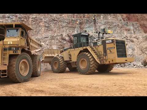 Caterpillar 992G Wheel Loader Loading Cat Dumpers - Cabin View - Sotiriadis/Labrianidis Mining