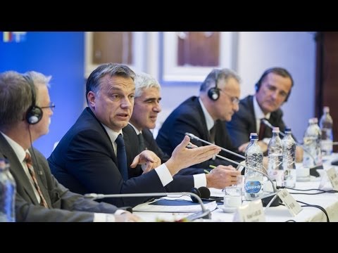 Új gondolatok nélkül nem leszünk úrrá a válságon