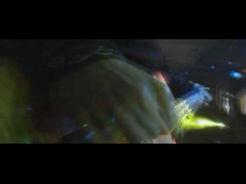 MF - Práve v tejto chvíli