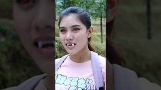 Download lagu Ngeri banget! Adara berubah jadi drakula cuy #shorts #magic5 mp3