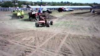 preview picture of video 'Glasgow Montana Mud Bog 2009 from inside car 2'