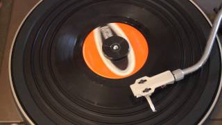 THE SHIRELLES - LOVE IS A SWINGIN; THING - 45RPM - GIRL GROUP