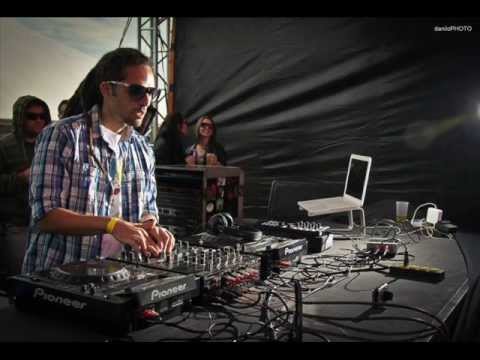 Glitter Techno Juice - Original Mix