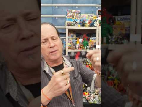 Exclusive interview with Comic book mens Robert Bruce