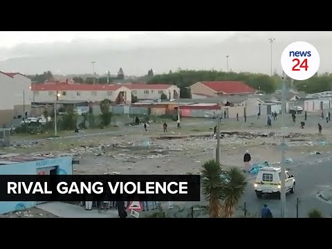 WATCH | Rival gangs shootout across battlefield in Hanover Park over the weekend