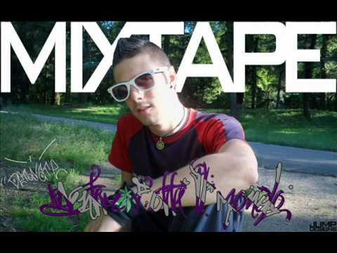 DETONATE-MENTRE FOTTI IL MONDO (MENTRE FOTTI IL MONDO MIXTAPE)