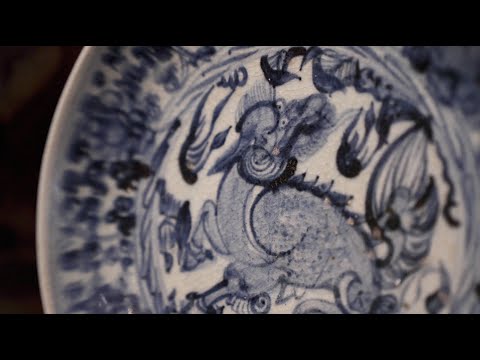 Exhibition Insights | Classic Blues: Cobalt Blue Porcelain and Indigo-Dyed Textiles