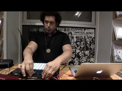 LIVE! AT THE LAB w/ Makaya McCraven