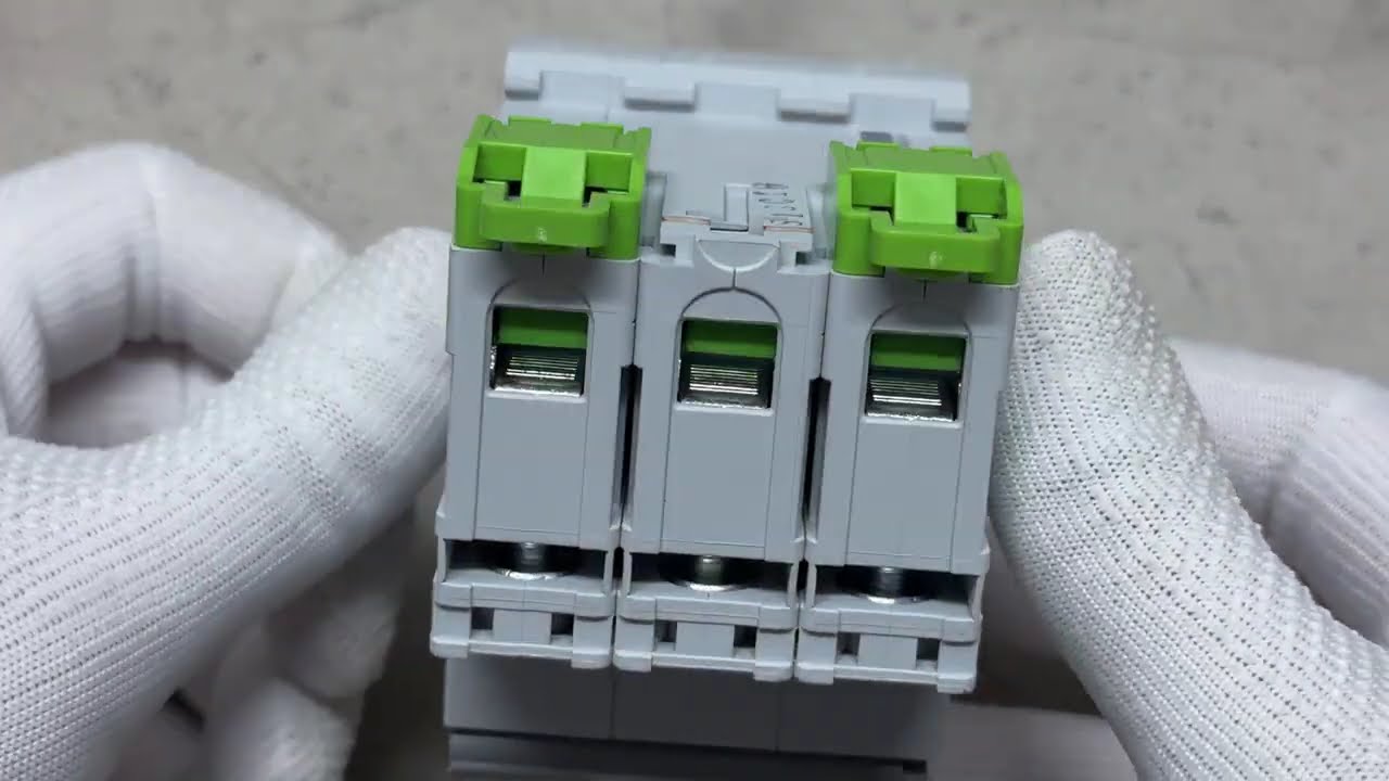 Автоматический выключатель NOARK Ex9BS 3P 10A 4,5kA C (102167)