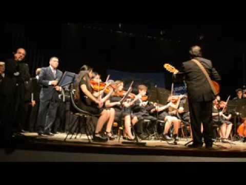 O SOLE MIO//ORQUESTA SINFONICA JUVENIL DE ARTIGAS//DIRECTOR:ANTONIO DE MENEZES