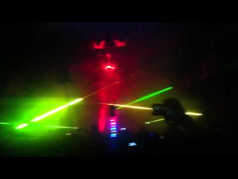 Ghostland Observatory - Drop it like its hot remix live at Electric Forest 2012