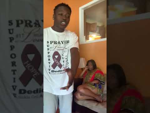 RedClayCarter- Mom reacts to Smokepurpp Freestyle