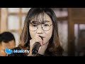 Lewat Angin Wengi Yuni Vebra