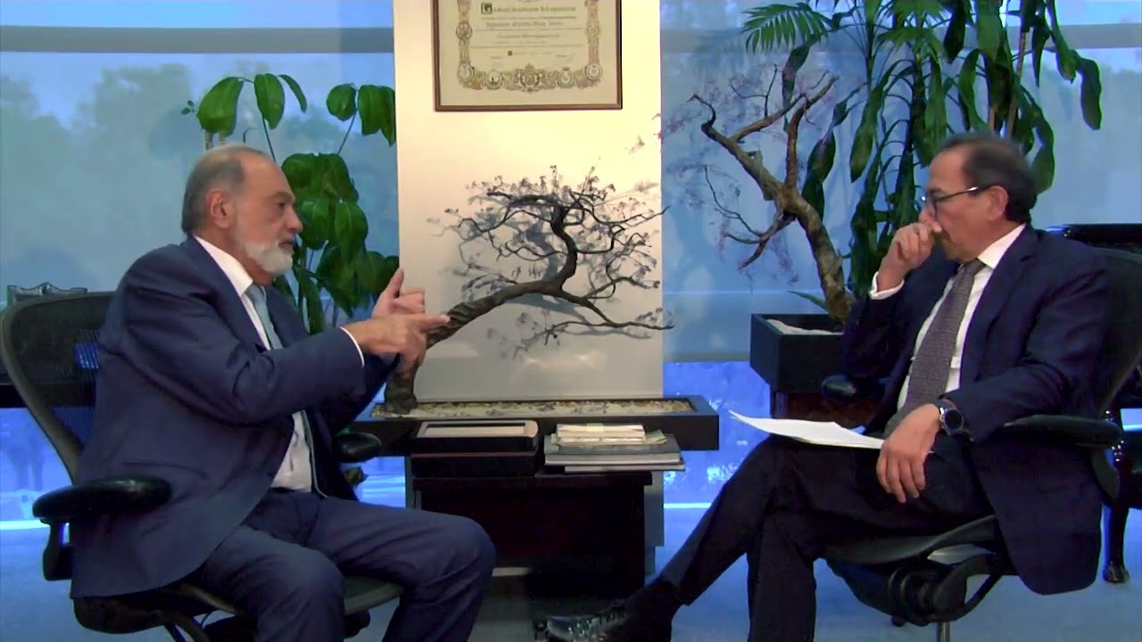 Diálogo entre Carlos Slim y Carlos Salazar, en el marco del Seminario "Visión de futuro: #México2042