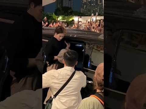 Someone tried to attack Jackson today🤬😑🤦🏻‍♀️ #jacksonwang #magicman