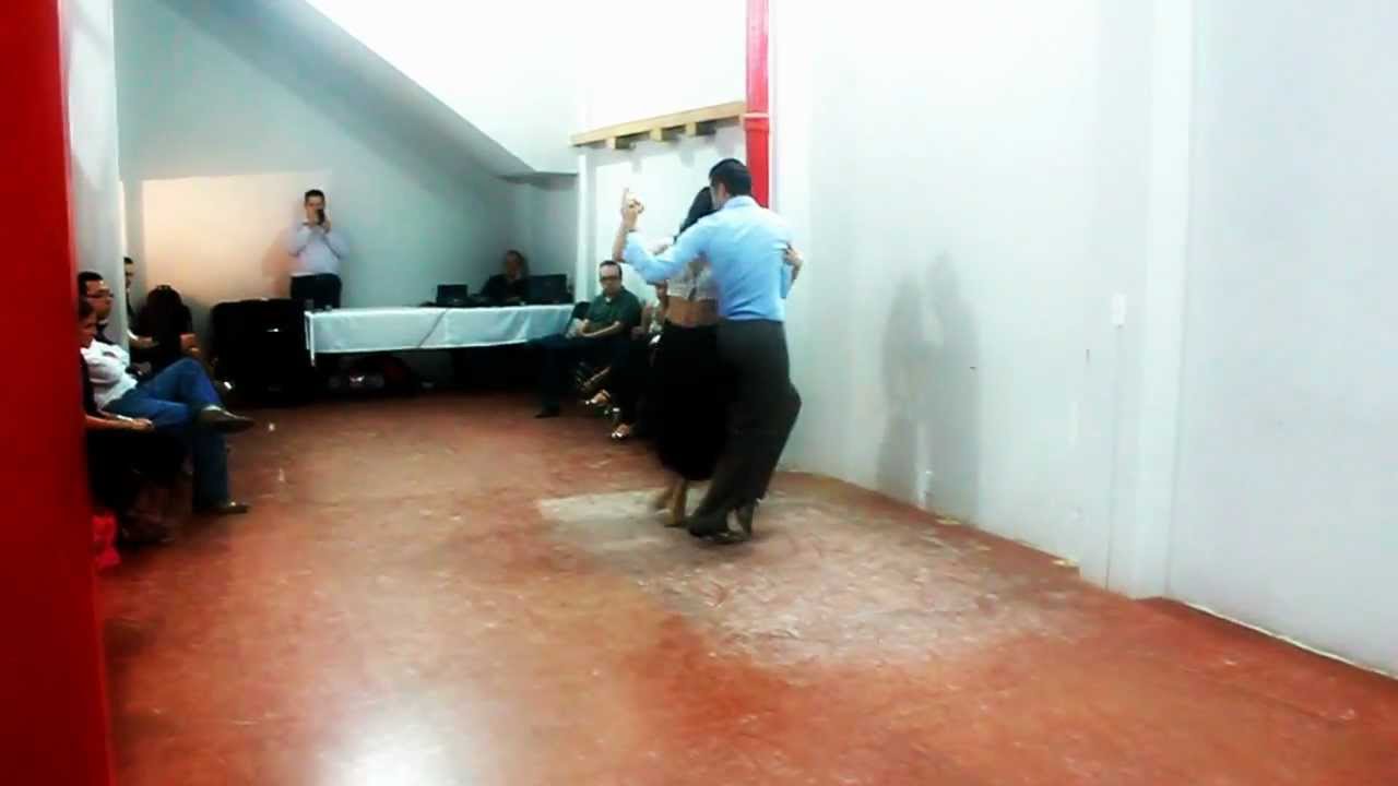 Luciano Brigante y Alejandra Orozco en la inauguración del Festival Tango Queer