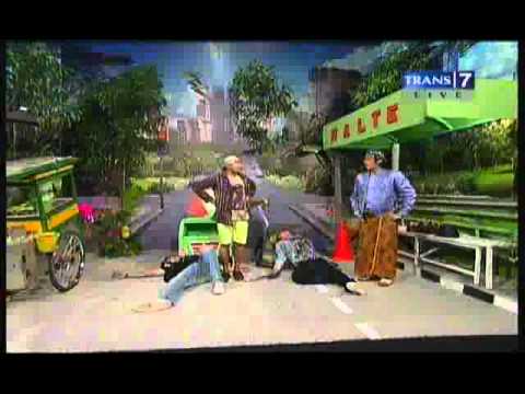 Opera Van Java - 414 Hantu Botak Lampu Merah.flv