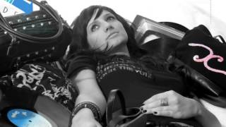 Ashlee Simpson - Love Me For Me ( Live LOUD Concert @ 2004 )