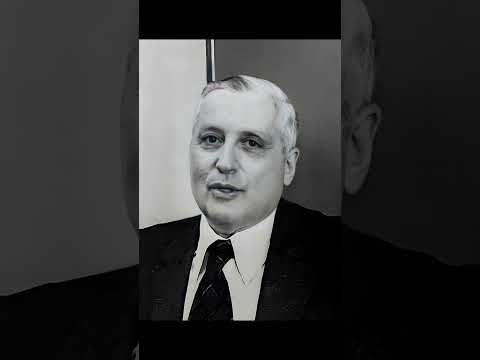 国際文化学科 イリヤ・プリゴジン　ベルギーの化学者・物理学者　ブリュッセル自由大学　非平衡熱力学の研究　散逸構造の理論　ノーベル化学賞を受賞　
