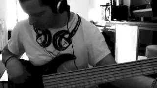 Giorgio nardi - Robert Glasper - Persevere (feat. Snoop Dogg, Lupe Fiasco & Luke James) Bass Cover