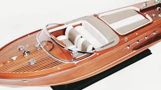 preview picture of video 'Riva yacht, Italian yacht, luxury yacht, yacht replica.'