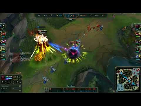 Sylas steals Urgot ult and pulls Urgot Mid ult, who ults Ornn Mid W