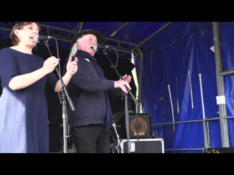 MARCHAND / EBREL - Gavotte pourlet - Printemps des sonneurs à Brest